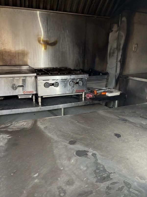 Three Adults Taken to Hospitals After Reported Food Truck Explosion and Fire in Saint Paul — photo 2