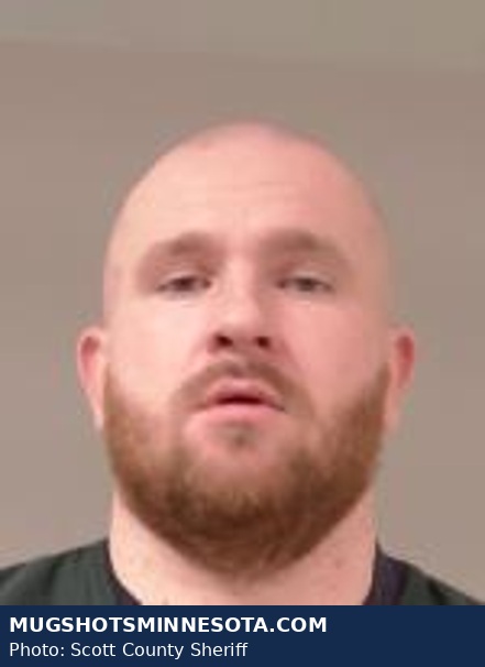 Gregory Thomas Dressel, 35: Scott County Booking Record - 01/06/2026
